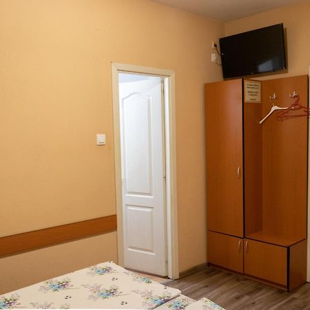 Hotel Tranzit Odorheiu Secuiesc Luaran gambar