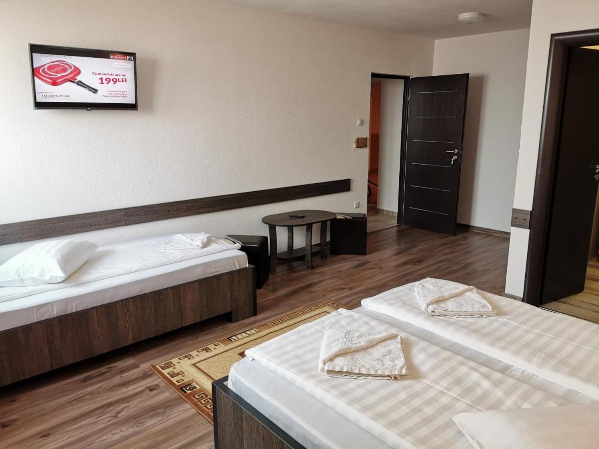 Hotel Tranzit Odorheiu Secuiesc Luaran gambar