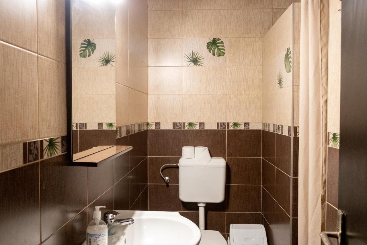 Hotel Tranzit Odorheiu Secuiesc Luaran gambar