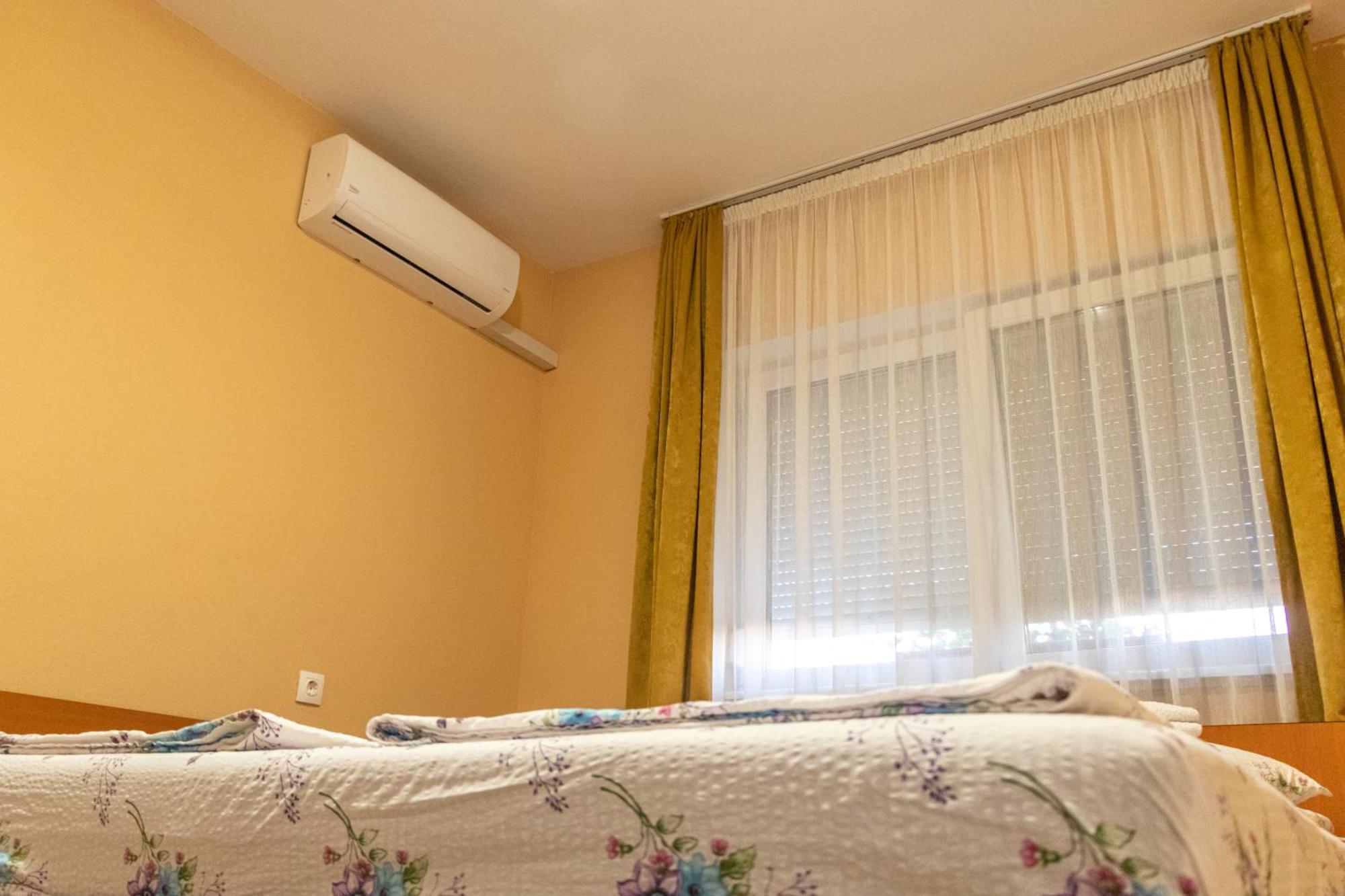Hotel Tranzit Odorheiu Secuiesc Luaran gambar