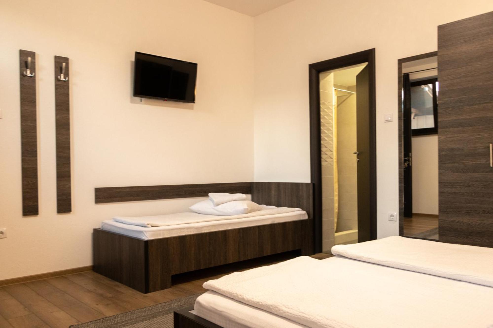 Hotel Tranzit Odorheiu Secuiesc Luaran gambar