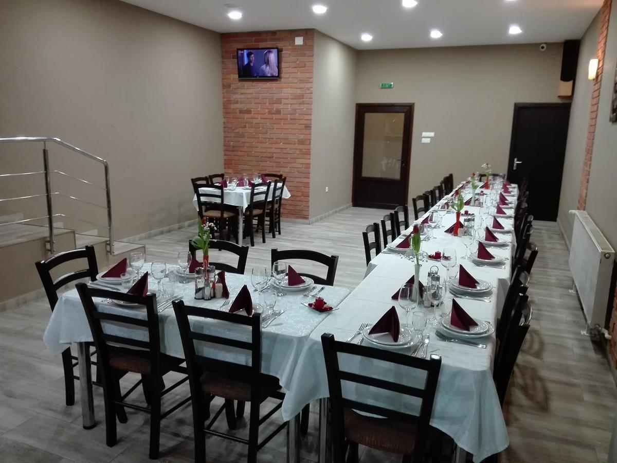 Hotel Tranzit Odorheiu Secuiesc Luaran gambar